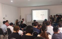 HKU Landscape students presenting at a civil society forum in Vientiane, Laos. By FUNG Angelica Yan, 2019.