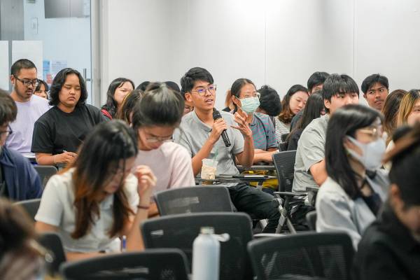 Ashley delivers public lecture at Silpakorn University: Landscape and Planning in the Predictive State. By Silpakorn University, 2025.